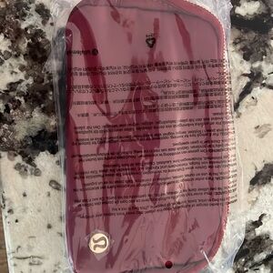 Lululemon bag